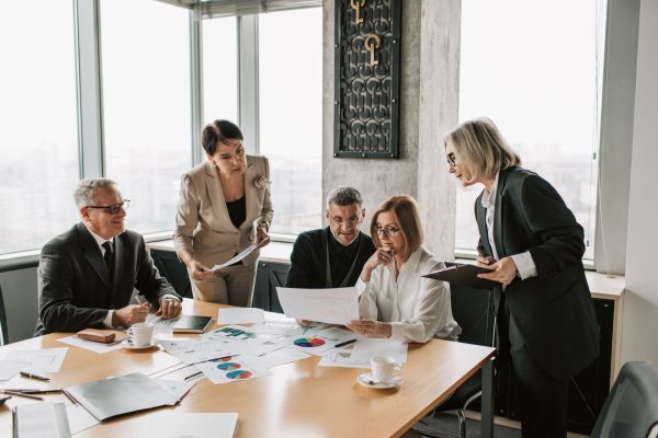 What are effective risk management techniques for UK businesses?